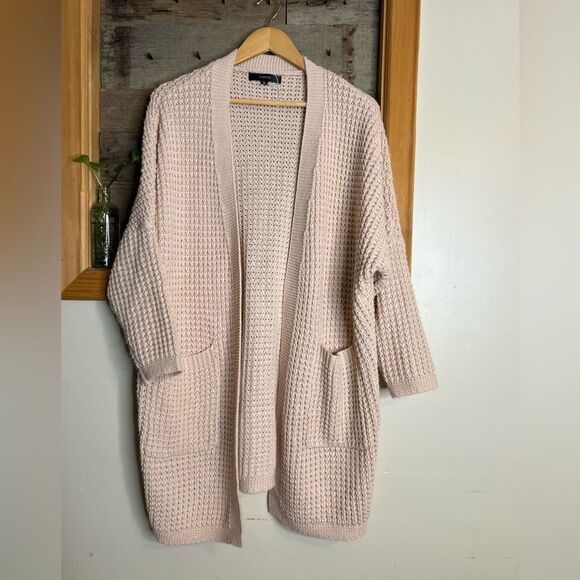 Cardigan - Picture 1 of 5